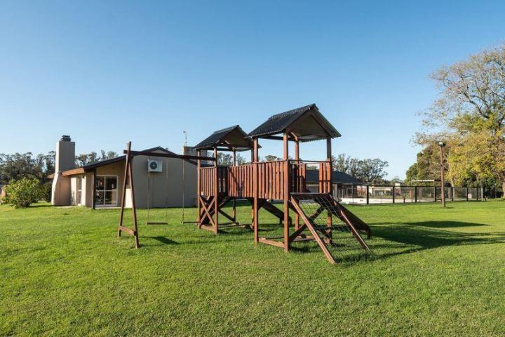 8867ec97-6039-45d2-83b0-d3ca421f7ea6