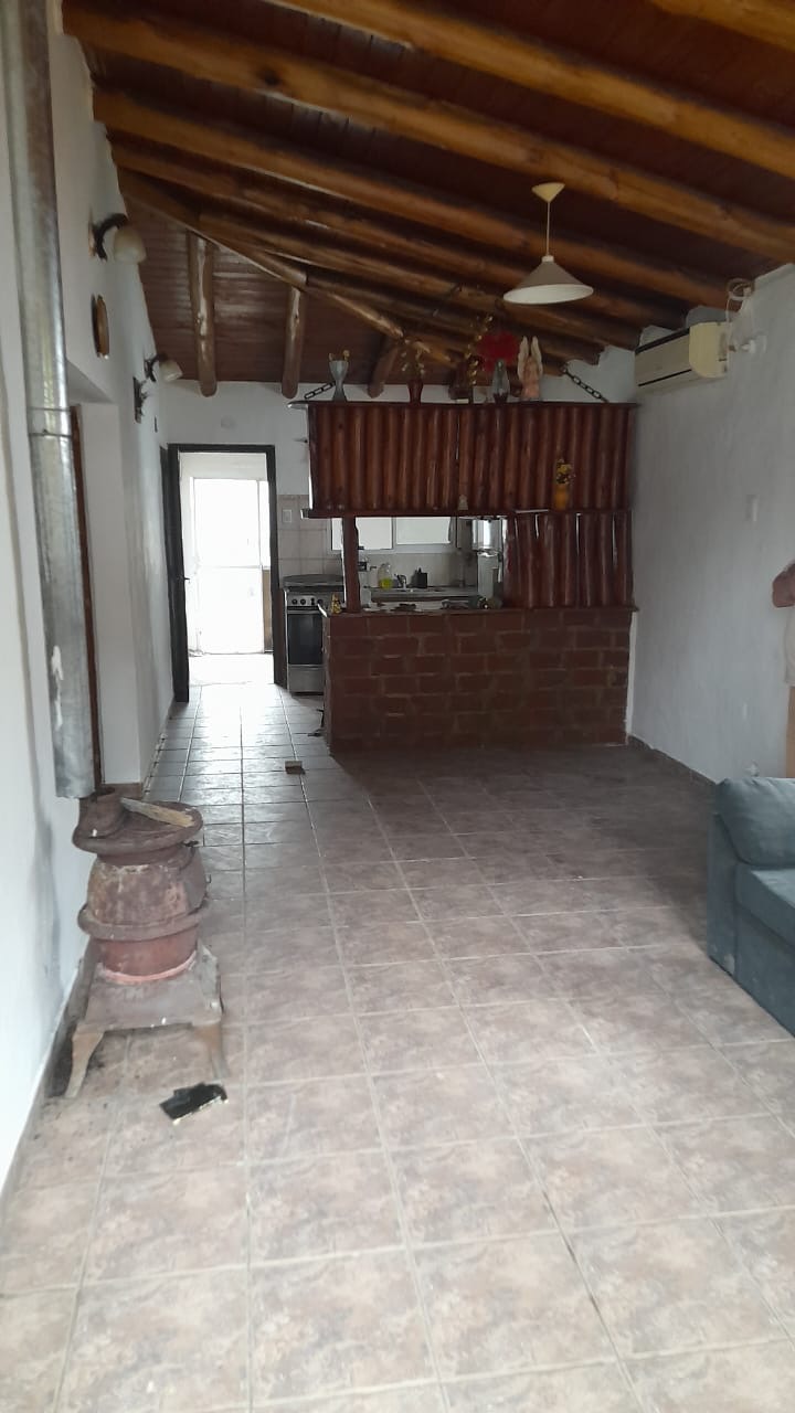 4c8ccbdc-e667-4cc9-865c-a71634c4f2dc