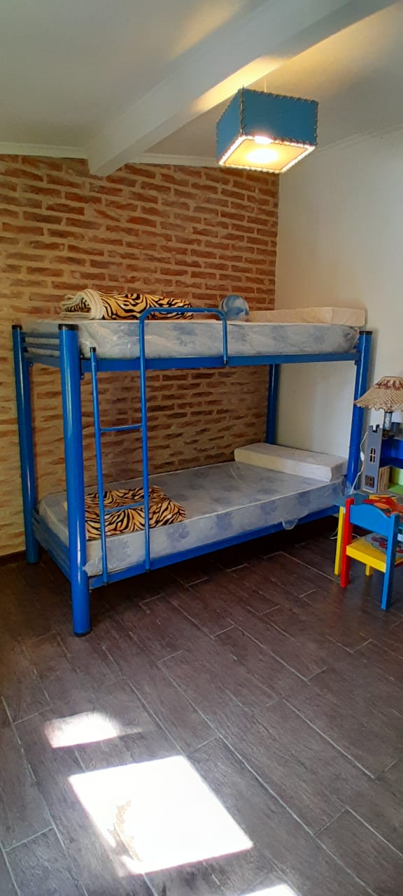 9cfc7b52-2770-40a8-815f-ce7d3362791f