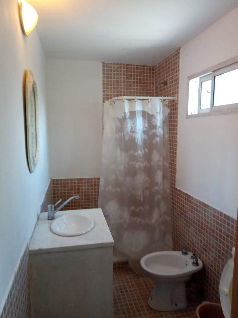 6962fcbc-a405-4d04-bcc0-80087ab9e10b