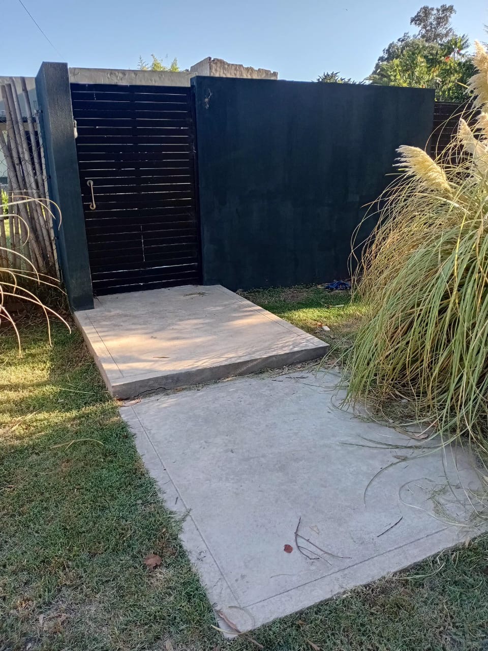 e2f74504-af08-43da-bd33-0fd230f95ace