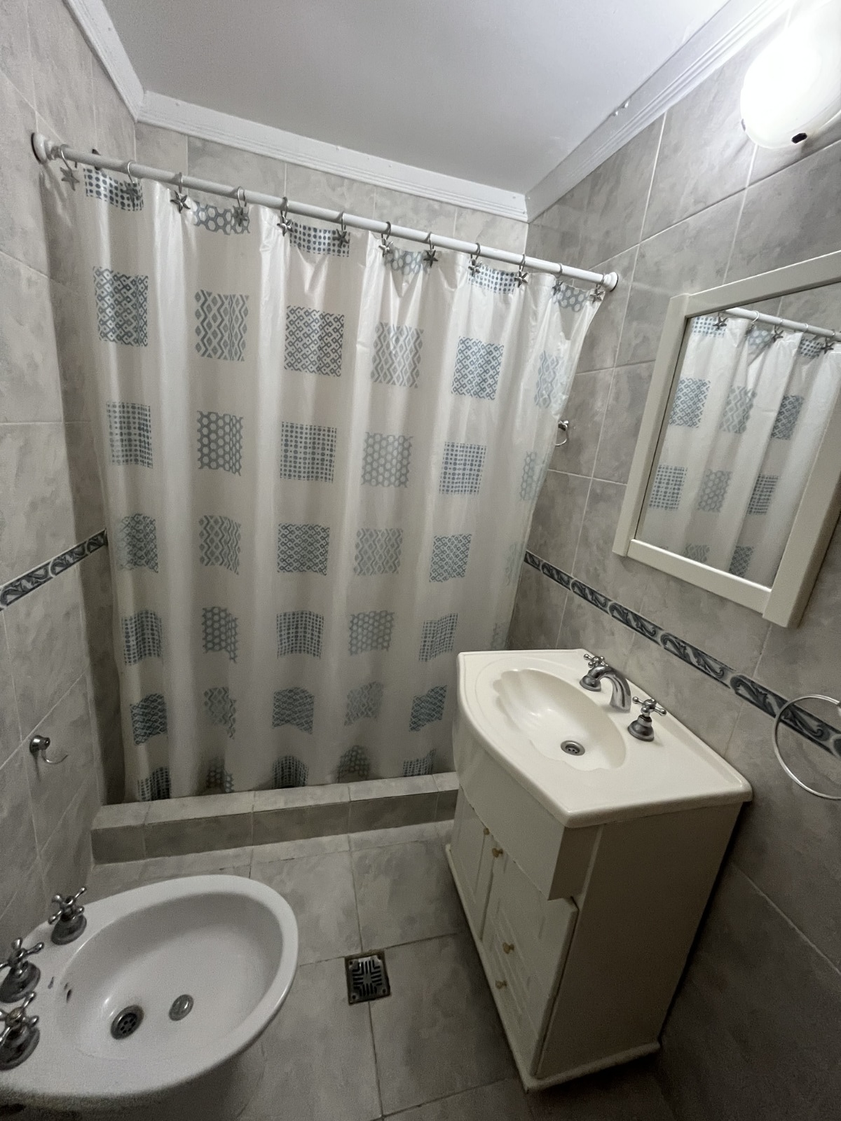 2c3ab101-264c-4c8c-b3b2-cebeb3a70115