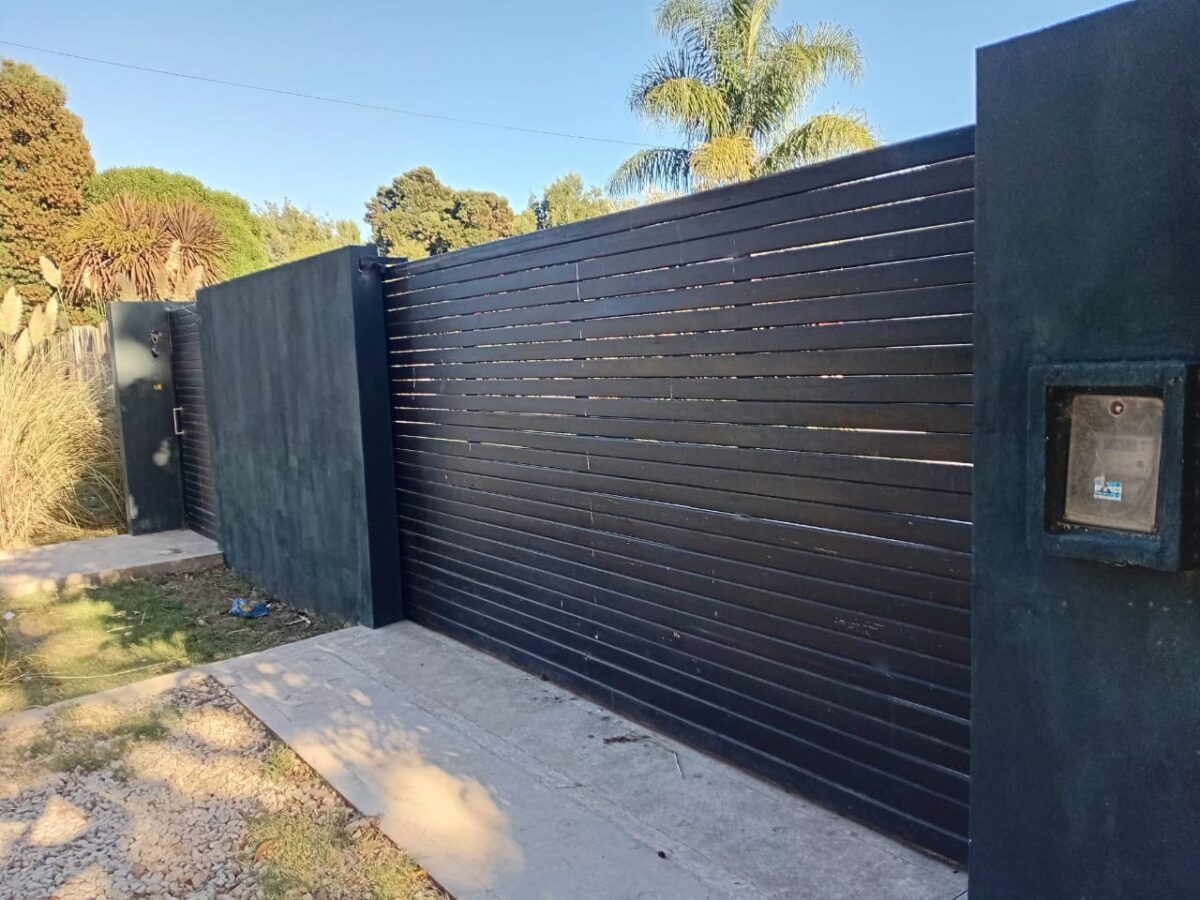 5da26709-02d7-47f0-8d84-3017ff672b74