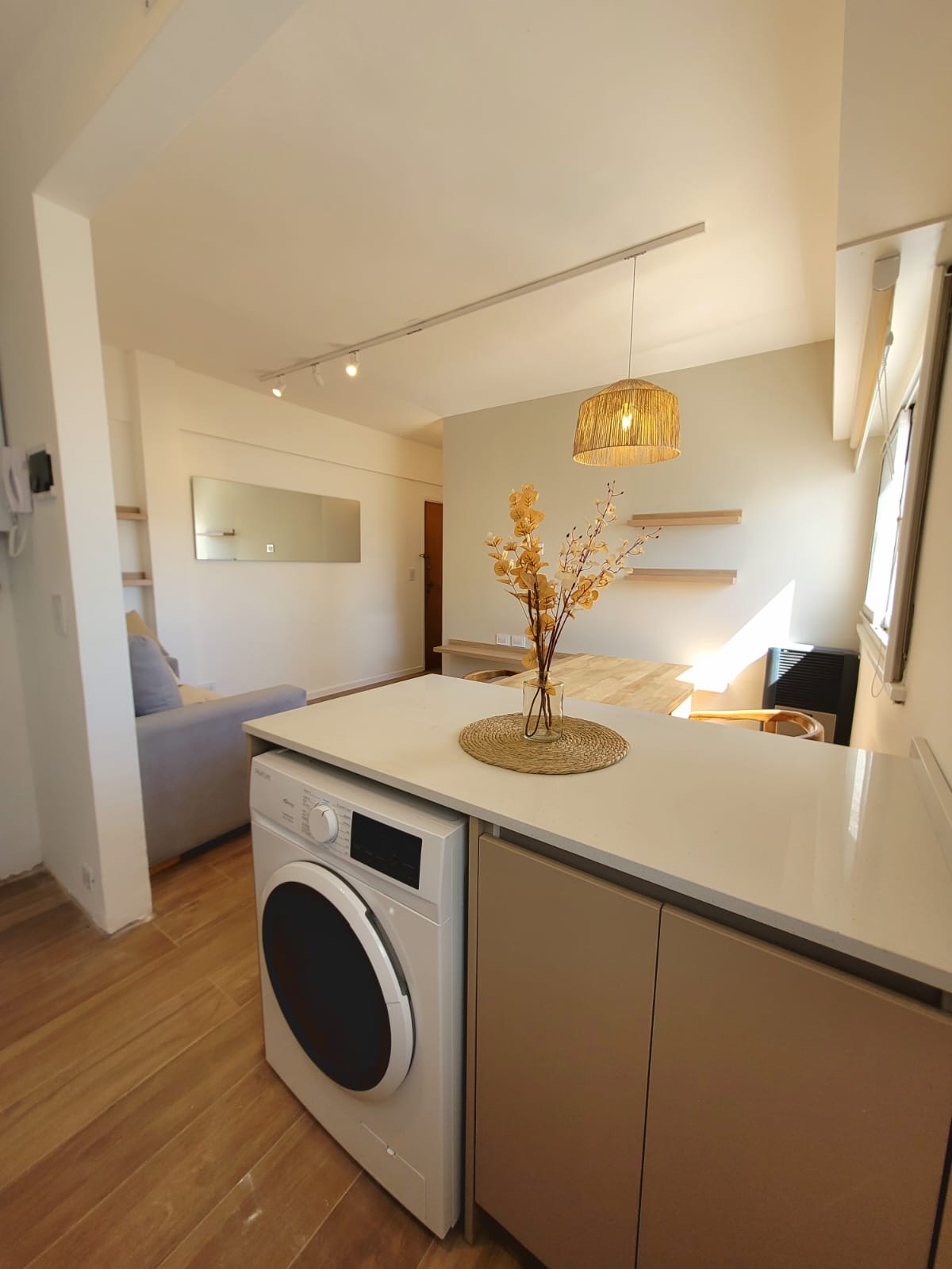 b3f147ff-8214-45ac-8647-ec72569a9325